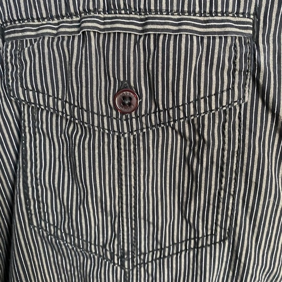 Esprit Men's Charcoal/Black Stripe Long Sleeve Button Up Shirt Size Medium - Picture 4 of 10